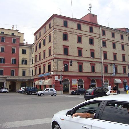 Albergo Gino Ancona Exteriör bild
