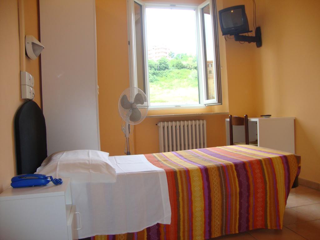 Albergo Gino Ancona Exteriör bild