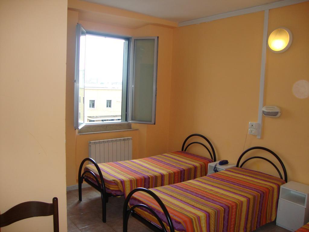 Albergo Gino Ancona Exteriör bild
